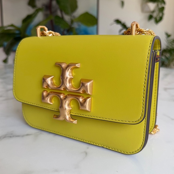 Tory Burch Eleanor Small Convertible Shoulder Bag in Island Chartreuse Leather - Picture 3 of 16